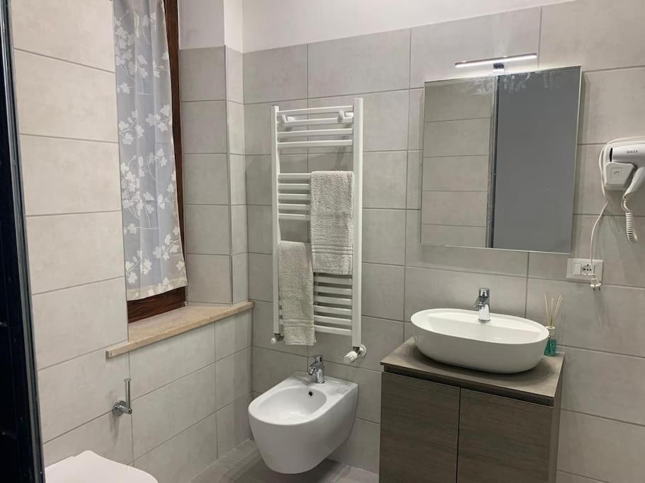 Benvenuti Da Linda E David Apartment Volterra Ngoại thất bức ảnh